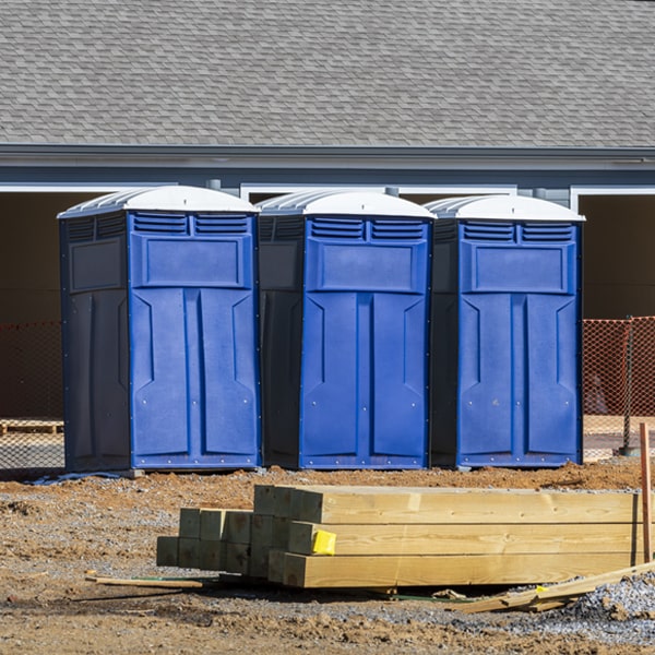 what is the maximum capacity for a single portable restroom in Turner Maine